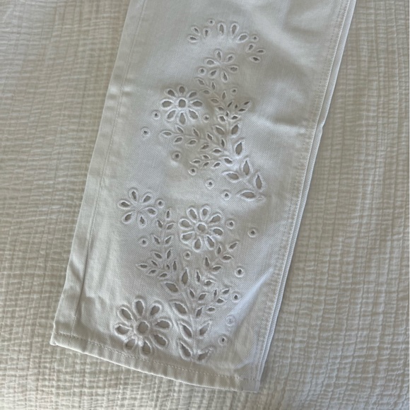 Mom Jean with Eyelet Detail - Picture 5 of 13